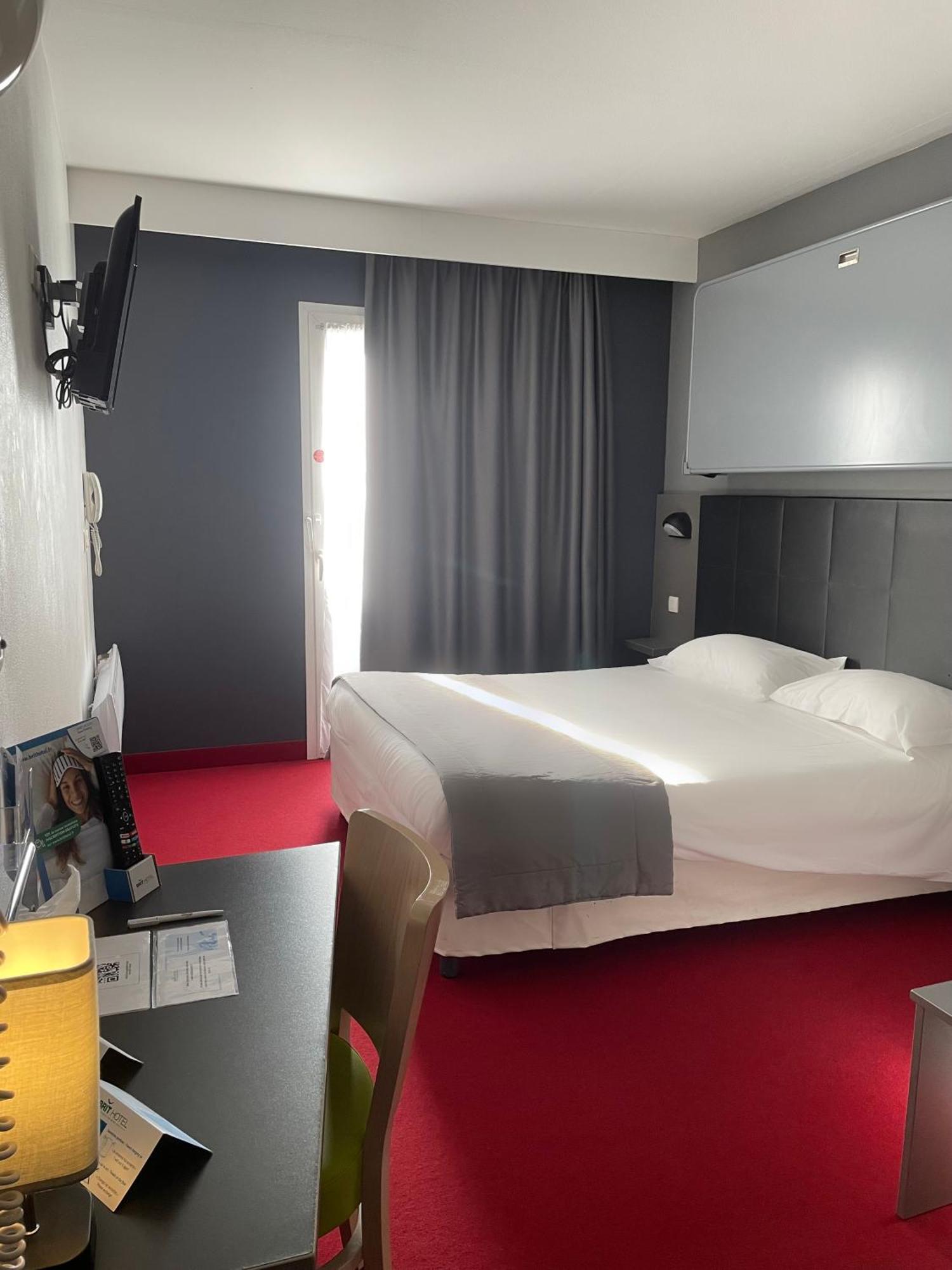 Brit Hotel Марвежоль Номер фото